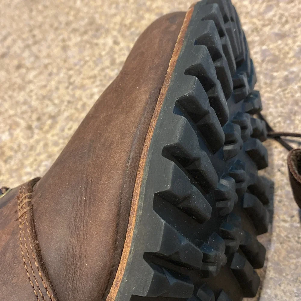 🔥Sale🔥 L.L. Bean Work Boots 10 WIDE Leather Item 301050 Vibram Soles Brown